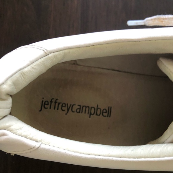 Sold! - Picture 7 of 8